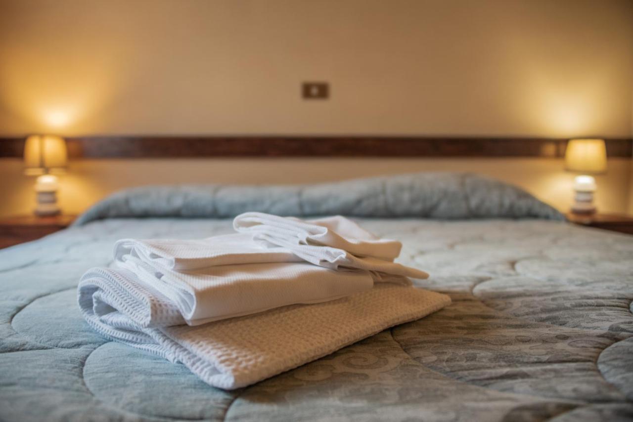 Dimora Fresilia Casa Vacanze Опі Екстер'єр фото